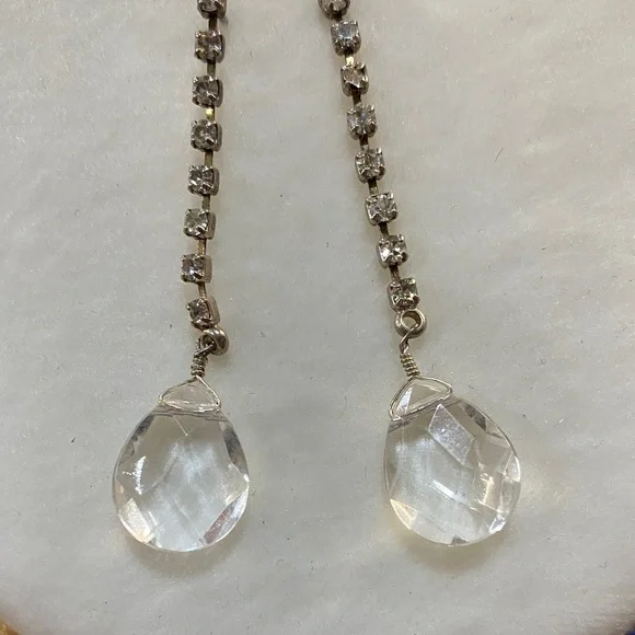 Vintage Dangle Rhinestone Pierced Earrings - Picture 1 of 5